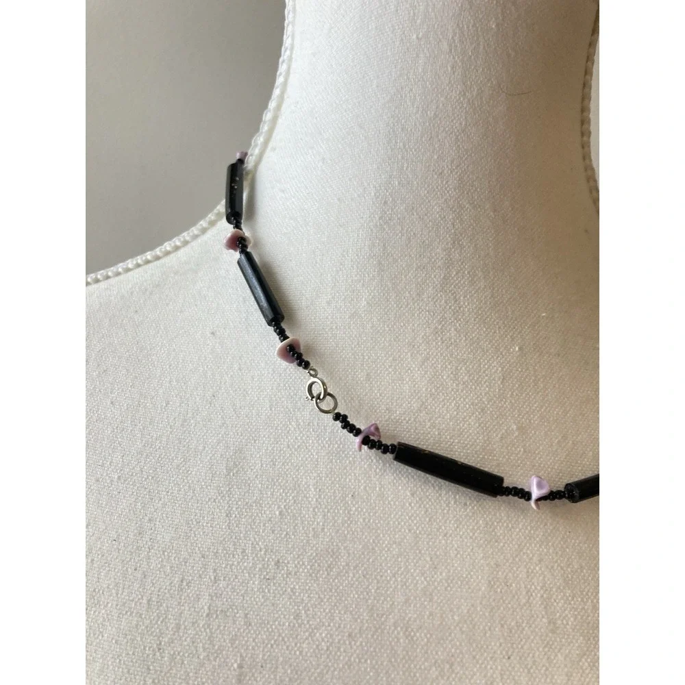 Vintage Black Beaded‎ Choker Necklace Pink Shell Chip Accent Dark Romantic